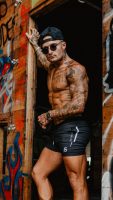 Dominic-K-Hobart-Tasmania-Magic-Men-Australia-Male-Topless-Waiter