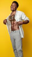 NIKO-MELBOURNE-TOPLESS-WAITER-TATTOO