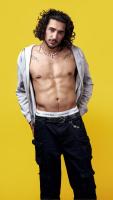 TOPLESS-WAITER-JEM-BEARD