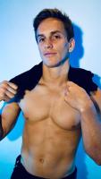 SYDNEY-TOPLESS-WAITER-JACK-ABS