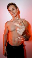SYDNEY-TOPLESS-WAITER-JACK-HUNK