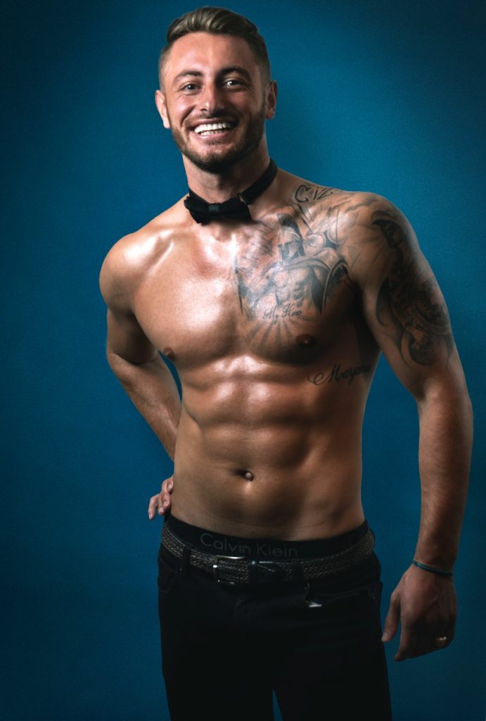 Eddy Topless Waiter Sydney